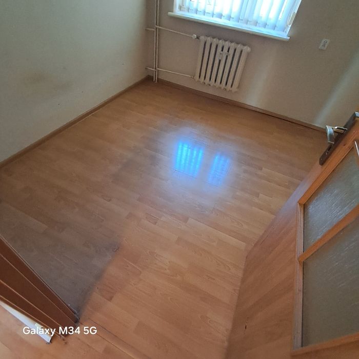 Oddam za darmo panele ok 40m2