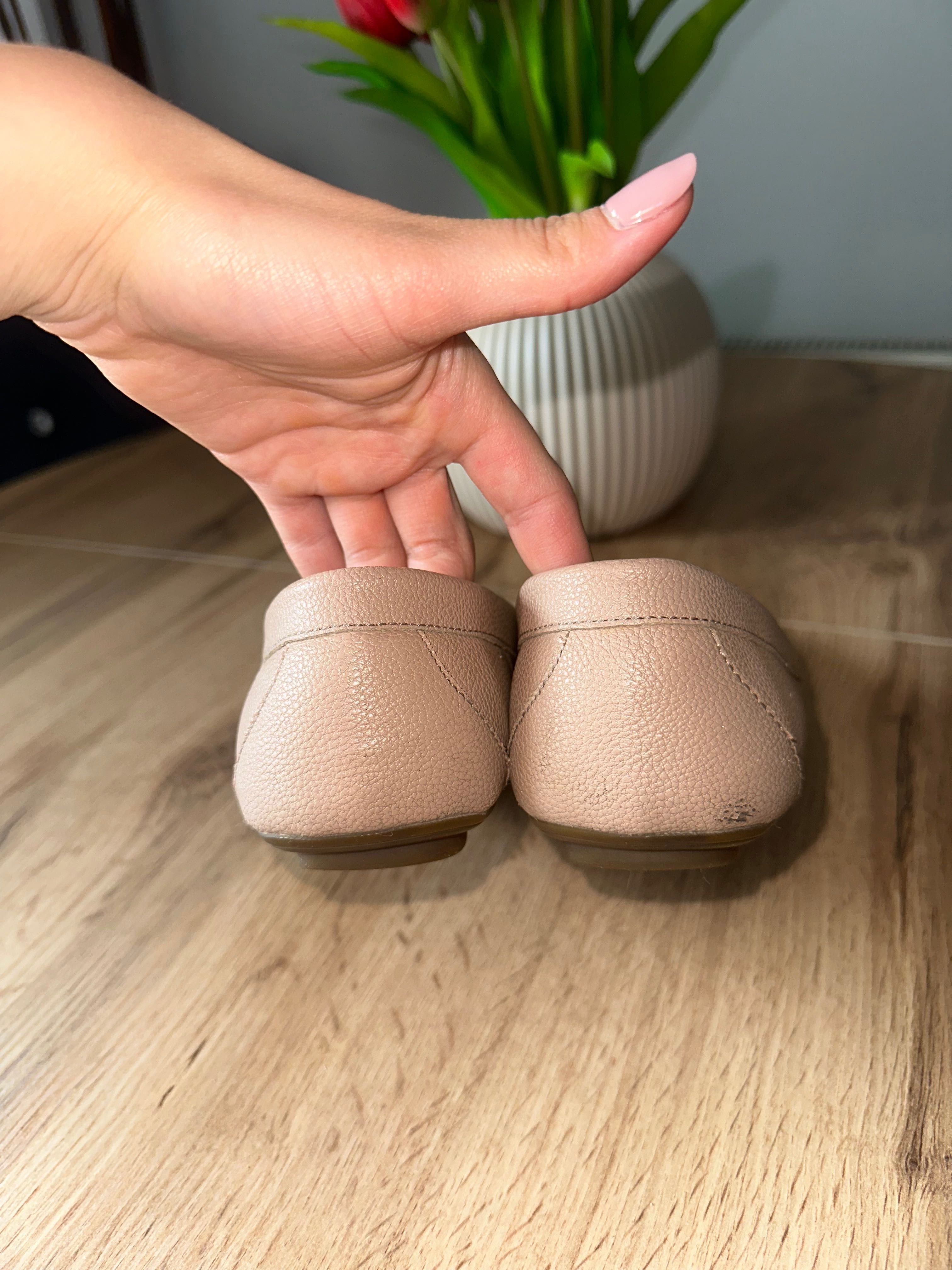 buty mokasyny baletki Calvin Klein r 37 wkładką 23,5cm używane