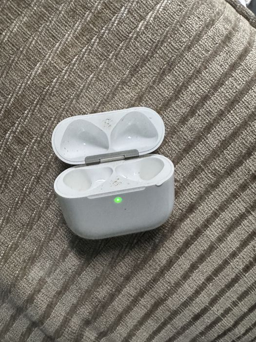 Air pods 4 opakowanje