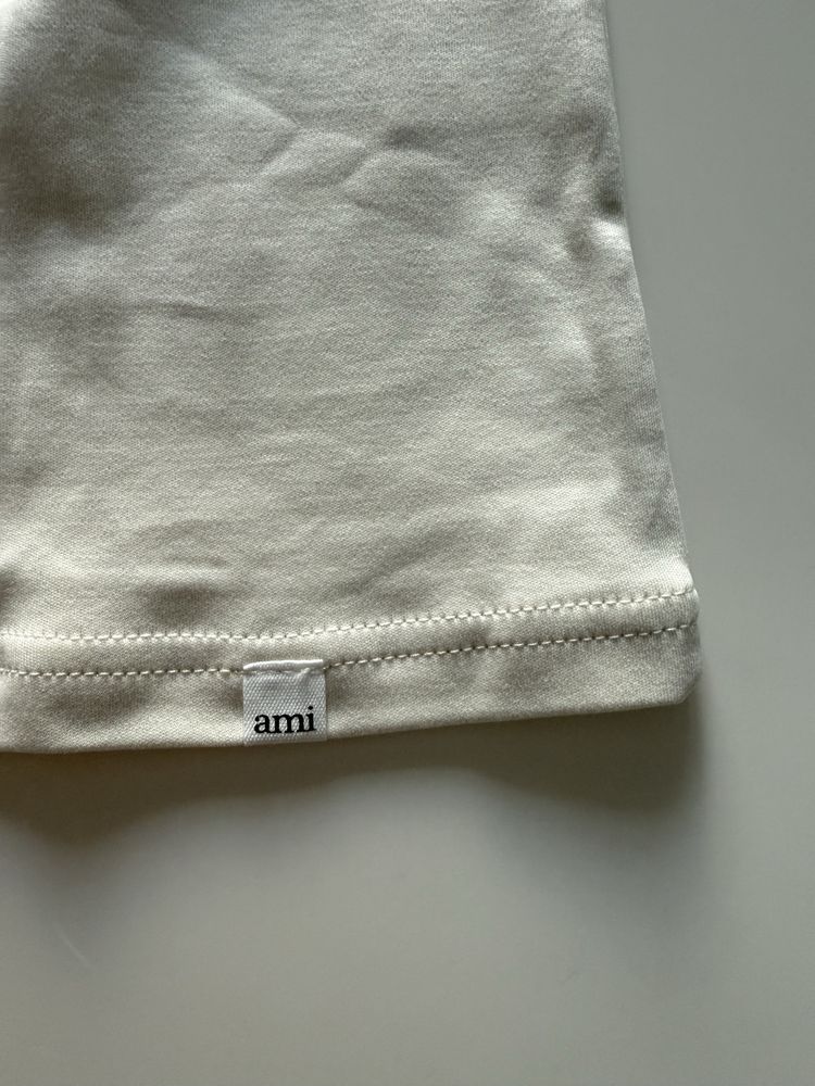 t shirt beje da ami