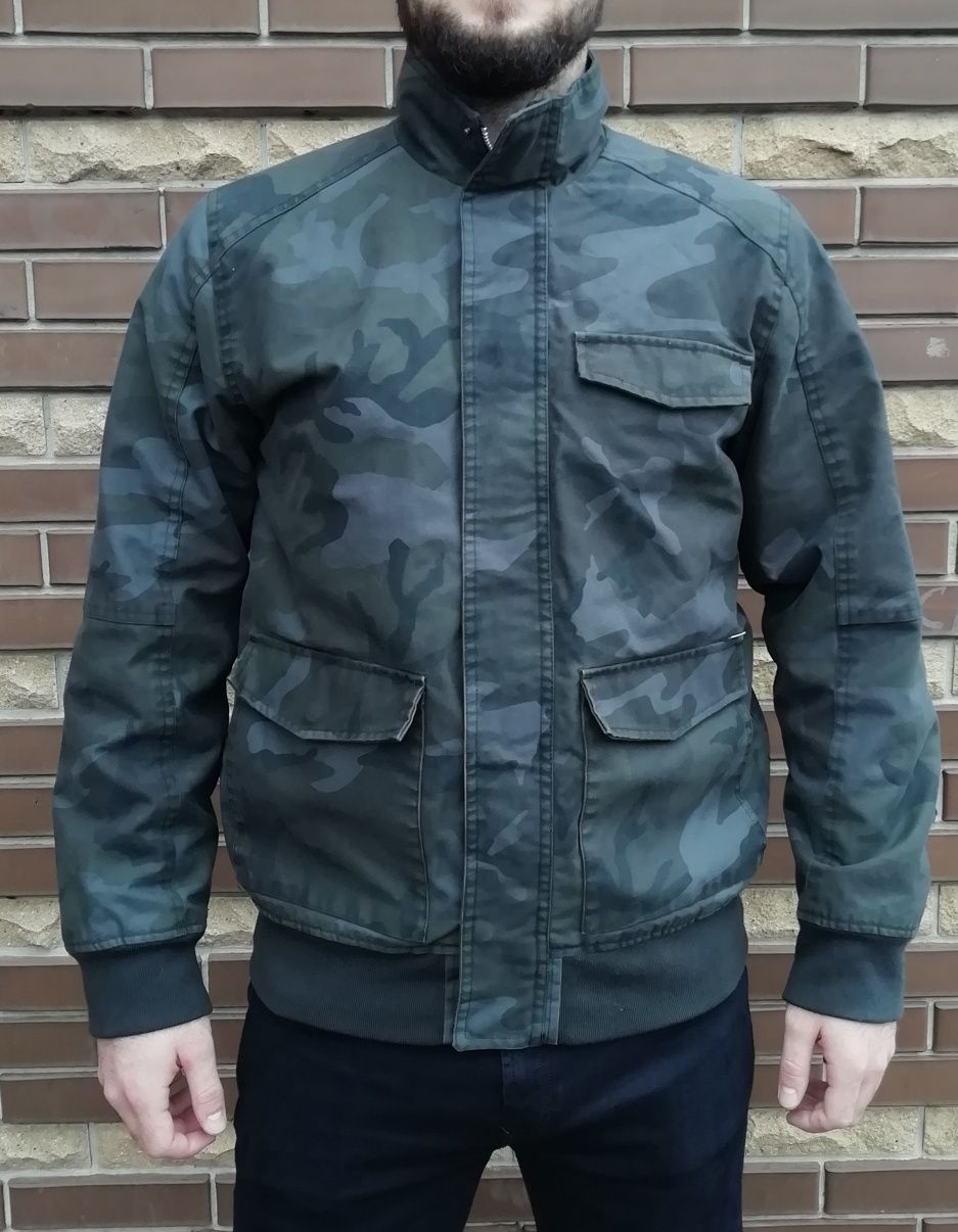 Куртка Carhartt wip camo bomber jacket