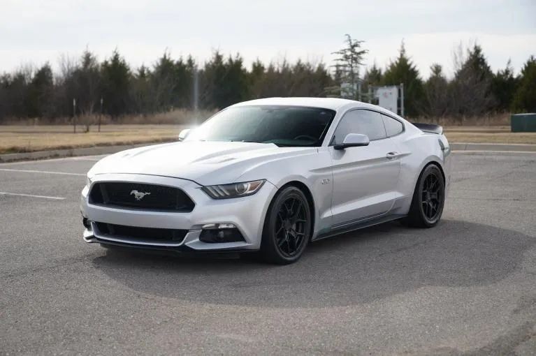 Ford Mustang Ford Mustang GT