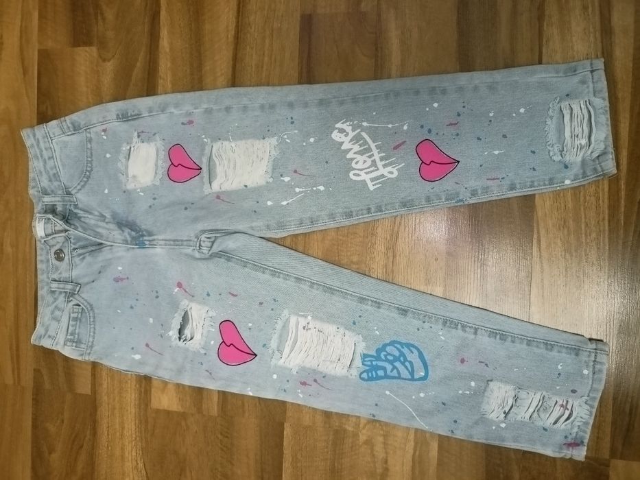 Spodnie jeansy r. 128cm