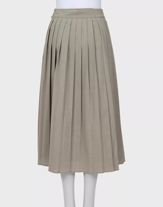 Жіноча спідниця гарна