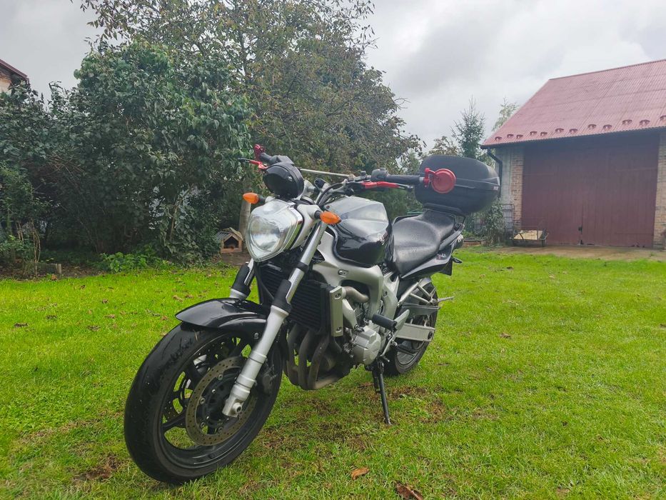 Yamaha fz6N fazer a2