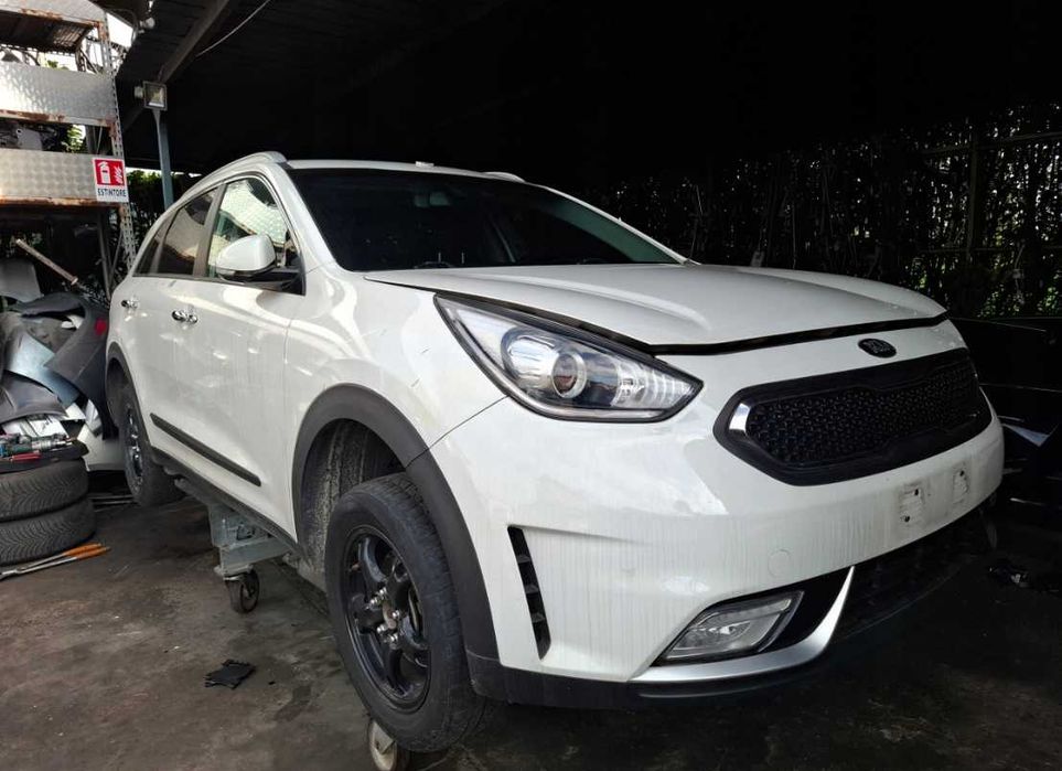 Бампер Kia Niro Розборка Niro Запчастини Кіа Ниро Ніро Четверть Кіа