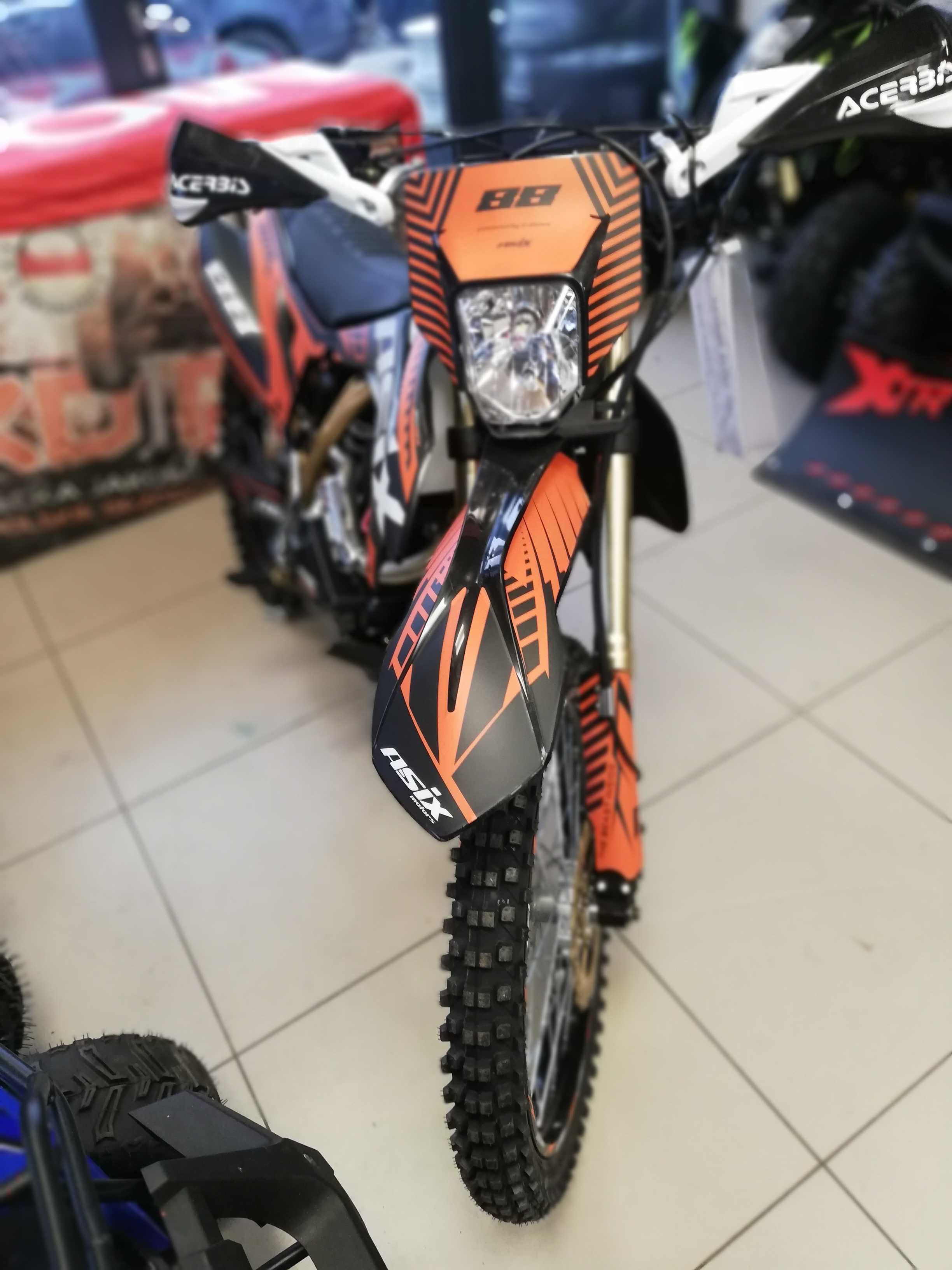 Cross Asix xb88 300ccm 21/18