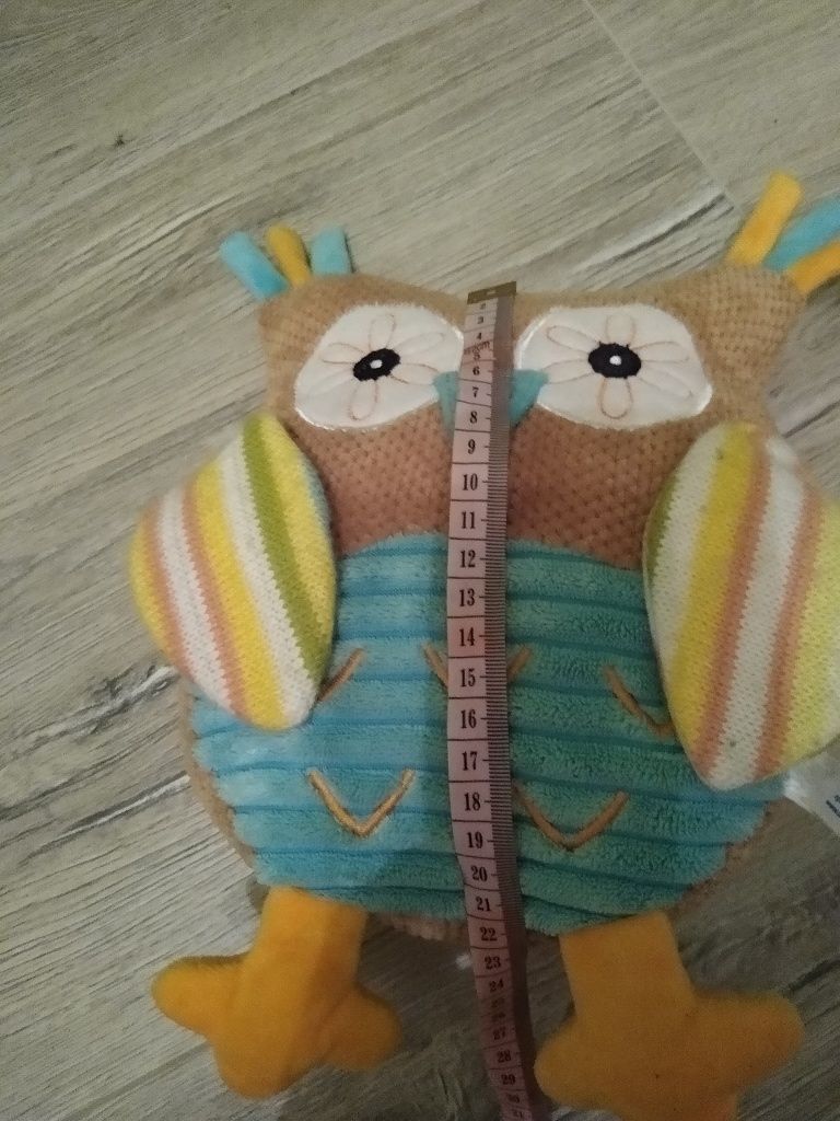 Kocyk i maskotka grzechotka sowa. Zestaw