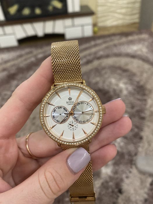 Годинник Royal London