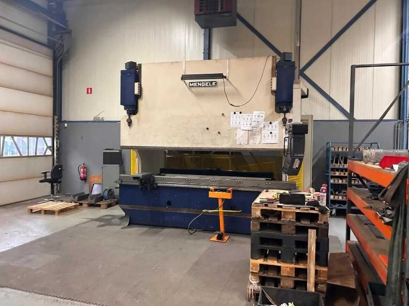 prasa krawędziowa hydrauliczna CNC 175t 3500mm mengele