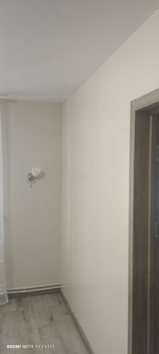 Покраска приміщень та оренда Без повітряного Фарбування