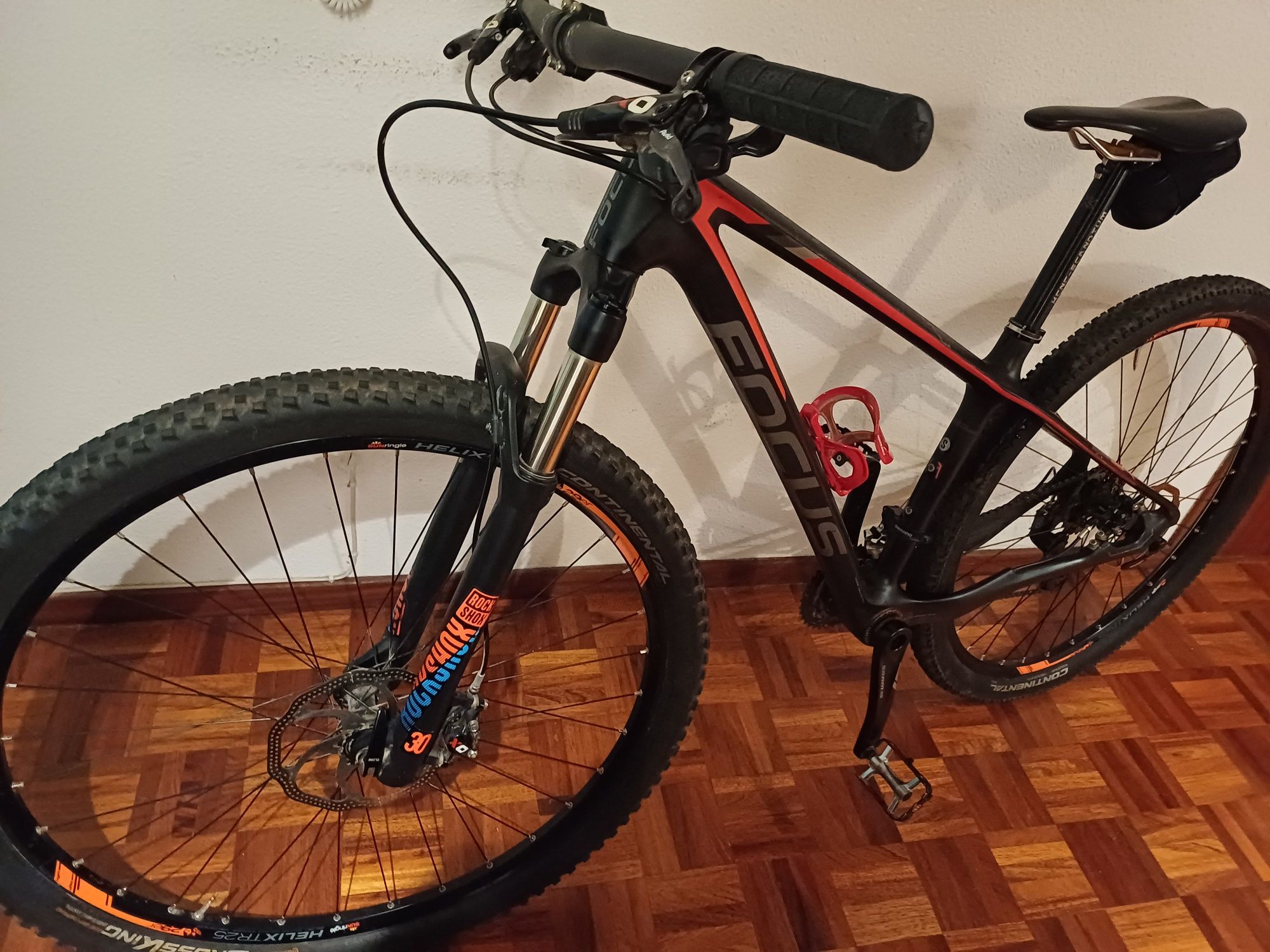 Bicicleta BTT Focus Raven - tamanho S
