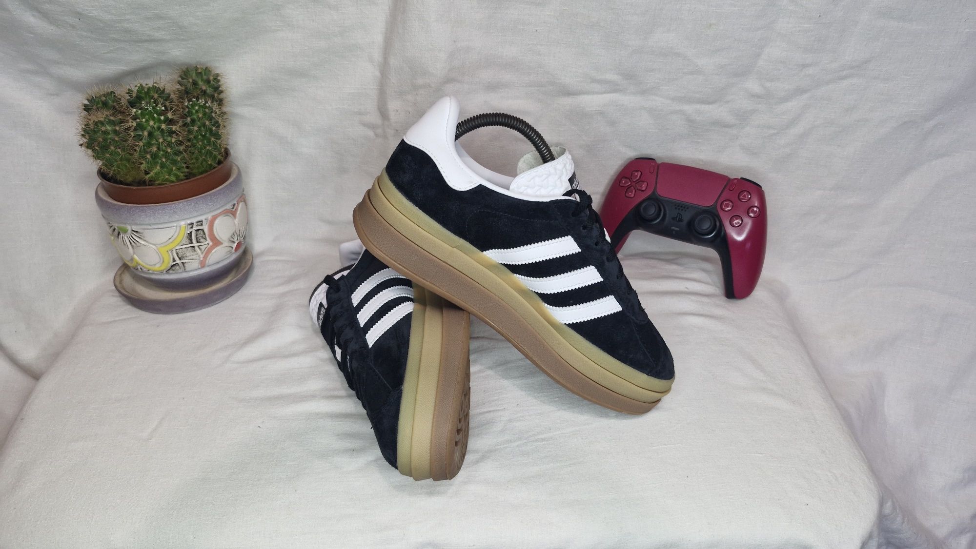 Кросівки Adidas Gazelle.ОРИГІНАЛ.Розмір 38.5