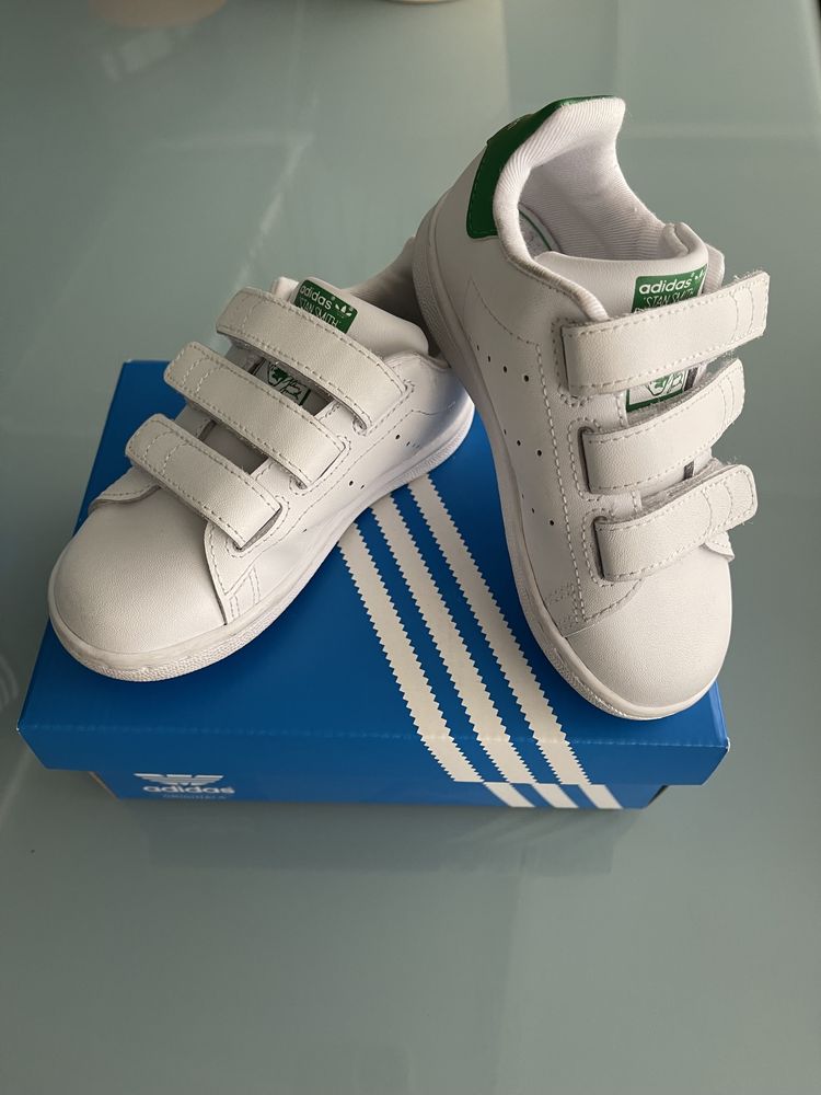 Tenis Adidas Crianca