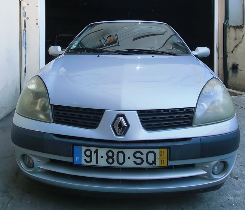 Renault Clio 1.2 RXE apenas 120 mil kms