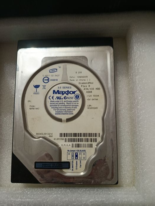 Продам жосткий диск Maxtor 40GB 7.2 K 2MB ATA 3.5 6K040LO