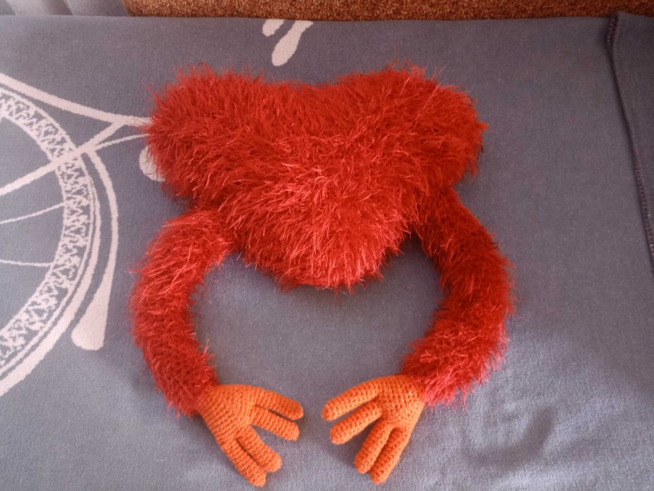 М’яка іграшка ручної роботи “пухнасте серце”, подарунок ручної роботи