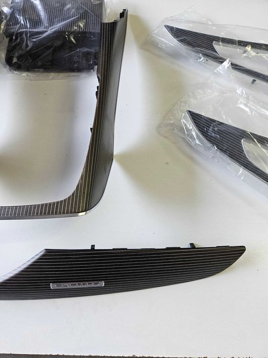 Listwy ozdobne dekory BEAUFORT Audi A6 S6 RS6 C7 Cometition Europa