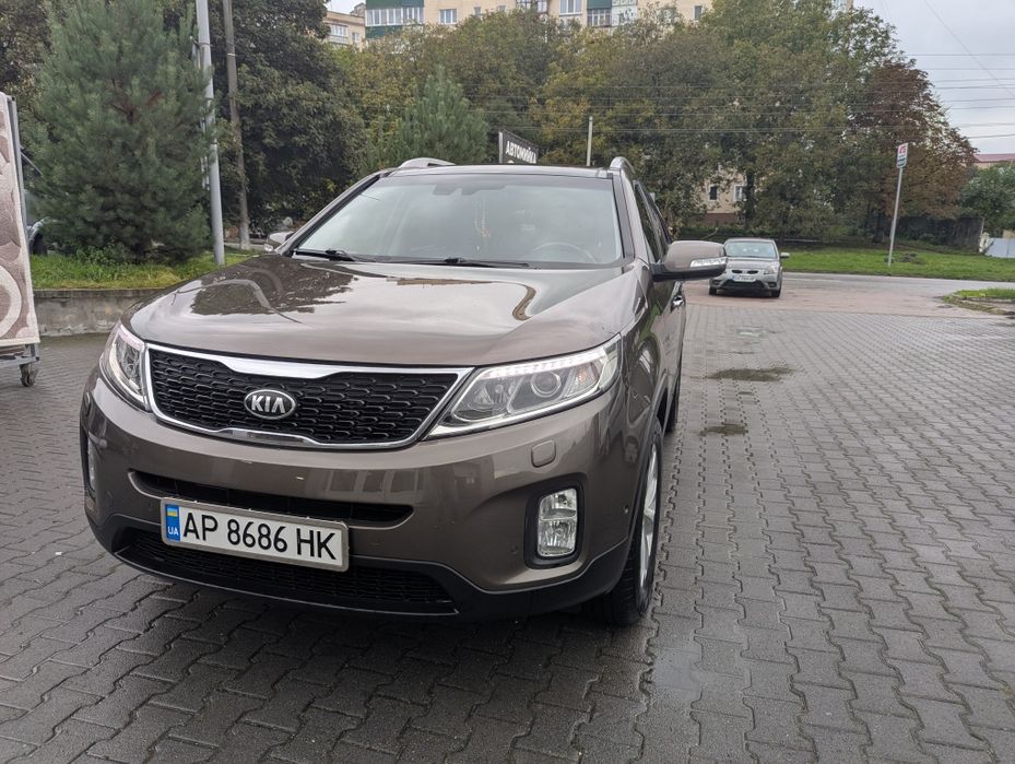Kia Sorento 2012 дизель автомат