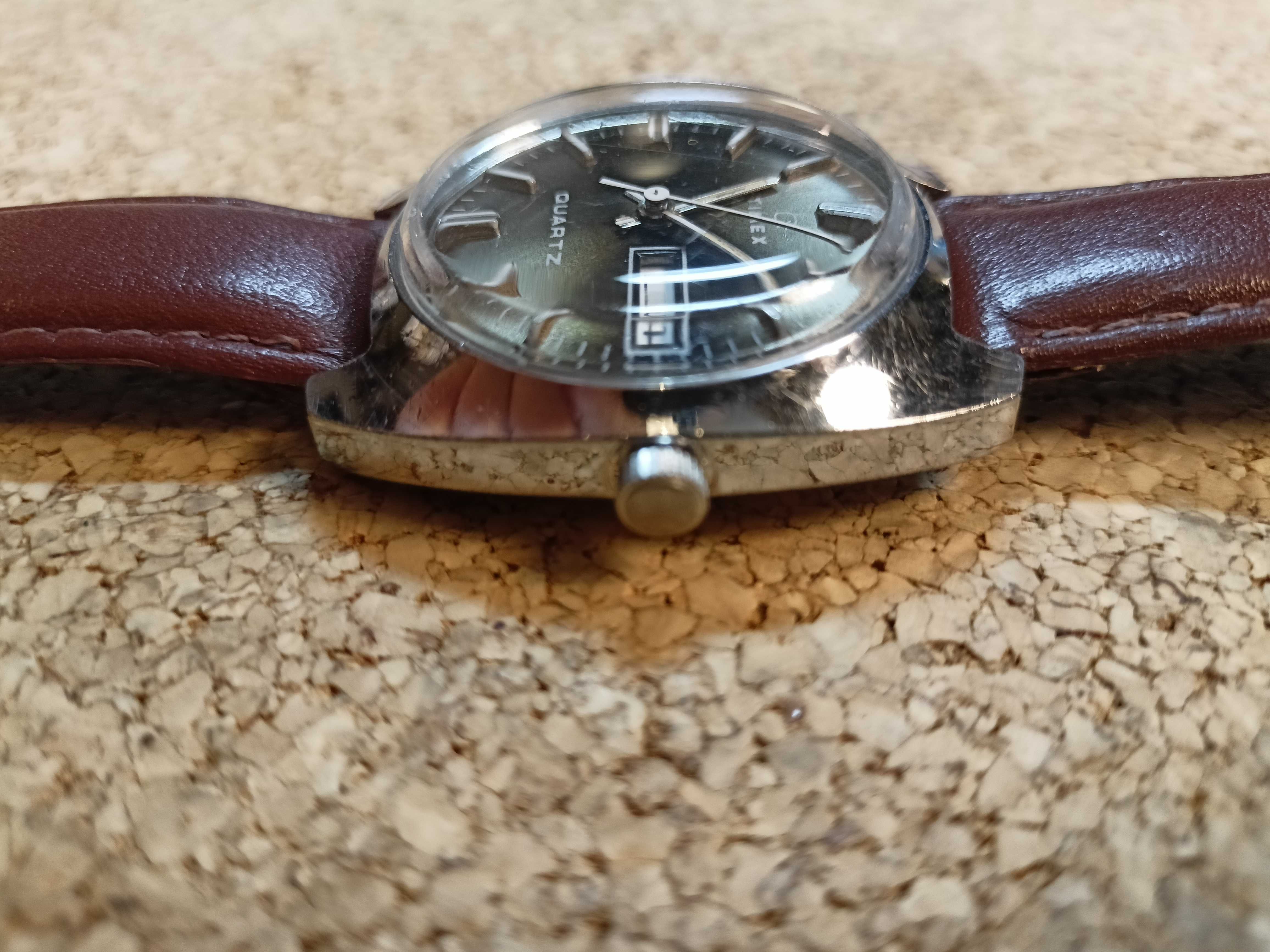 Timex Q quartz elektromechaniczny