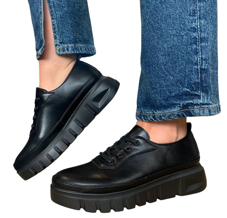 Buty półbuty damskie czarne rozmiar 43 sznurowane lekkie wiosenne