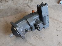 Silnik jazdy hydromatik do koparki Liebherr 312