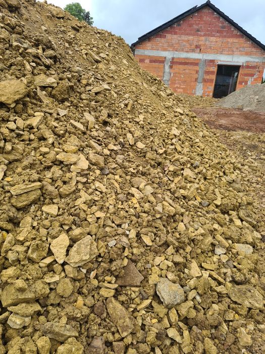 Kamiem na podbudowę pospolka piasek podniesienie terenu kruszywo