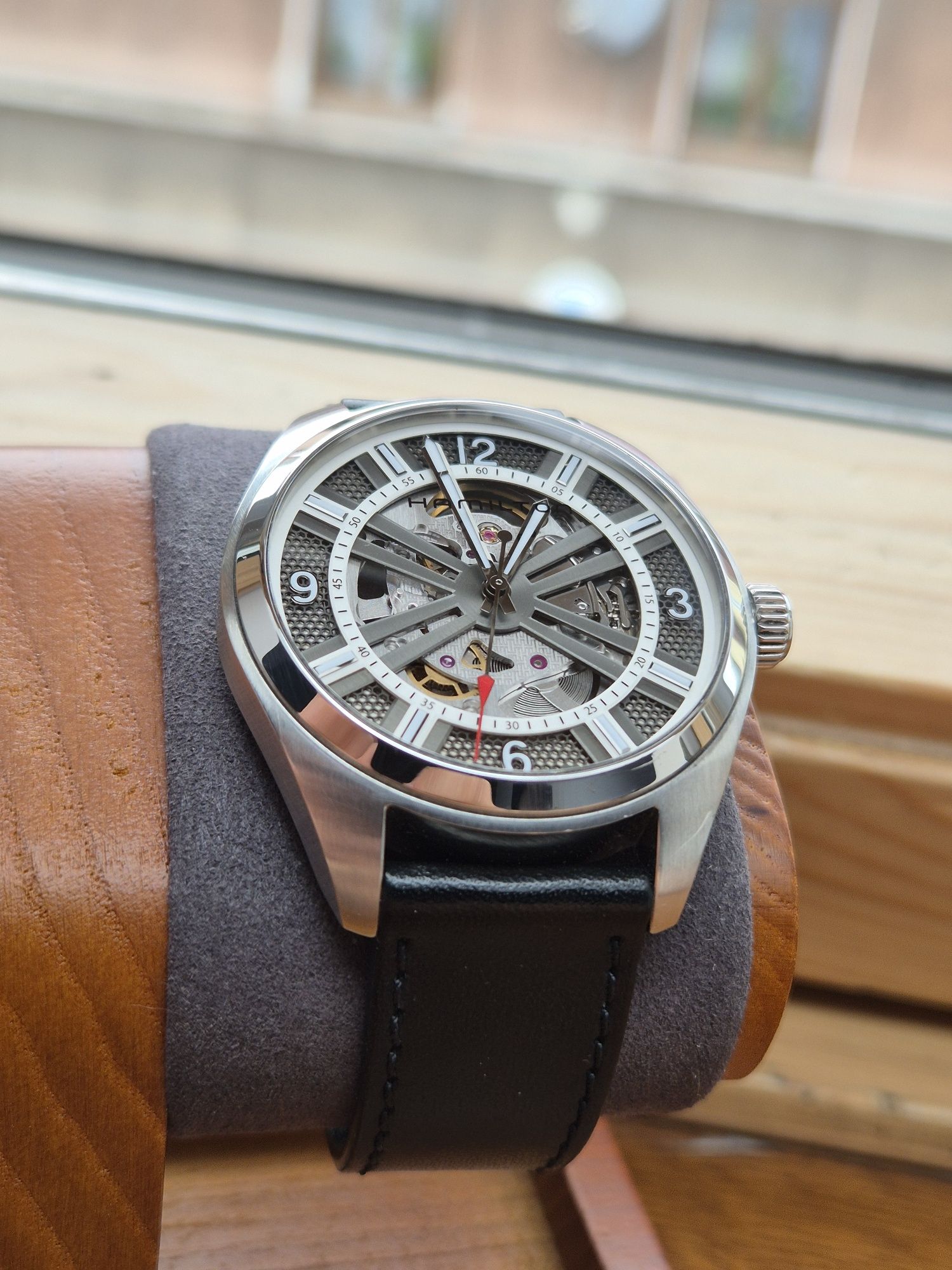 Hamilton Jazzmaster Skeleton