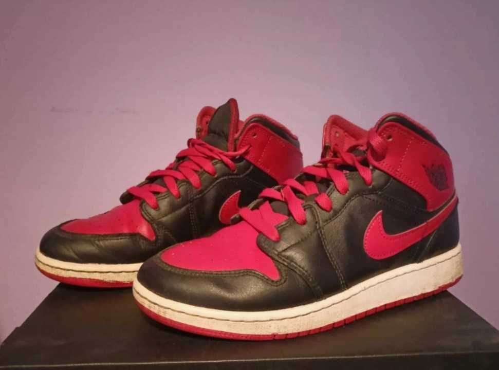 Nike Air Jordan Alternate