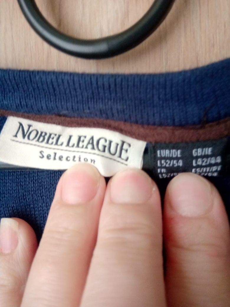 Sweterek cienki Nobel League L