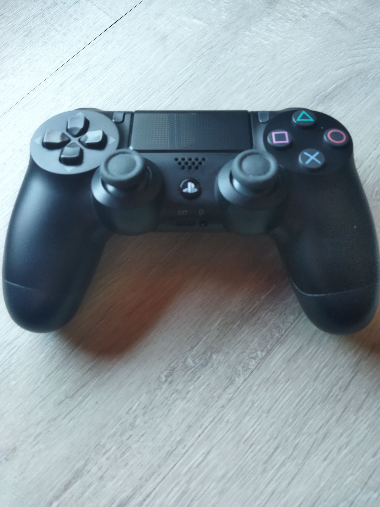 Pad PlayStation 4 czarny