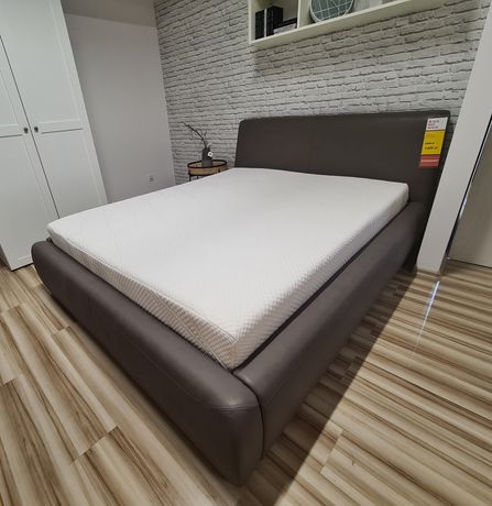Łóżko tapicerowane do sypialni Roksana II 160x200 Black Red White