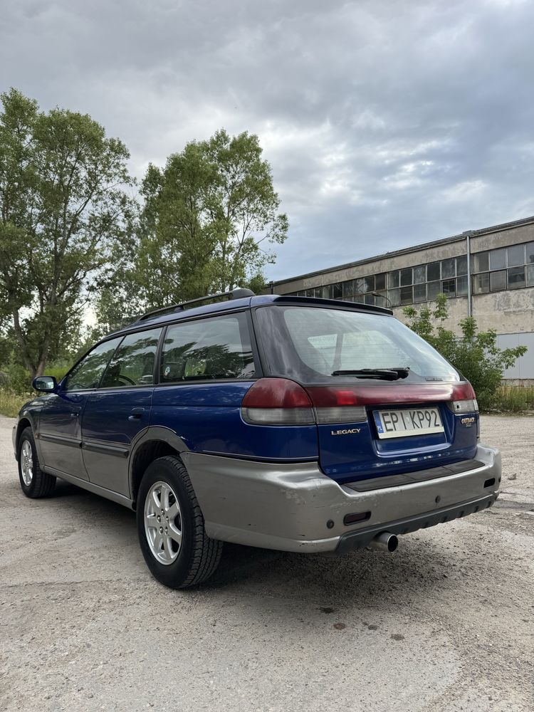 Subaru legacy 2.5 Gaz Automat Bardzo bogate wyposażenie