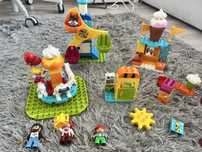 duże wesołe miasteczko Lego Duplo 10840