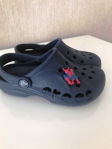 Socas crocs de criança