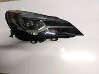 Opel Astra K V Lampa Led przód prawa