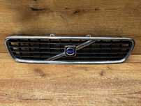 Grill atrapa zderzaka Volvo V50