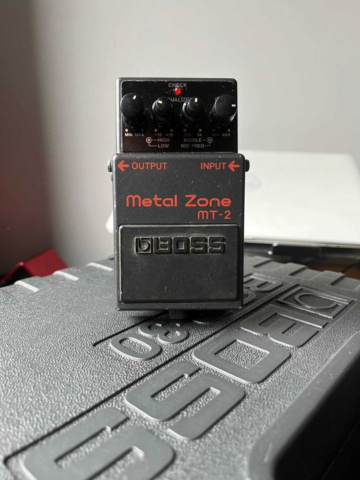BOSS MT-2 Metal Zone