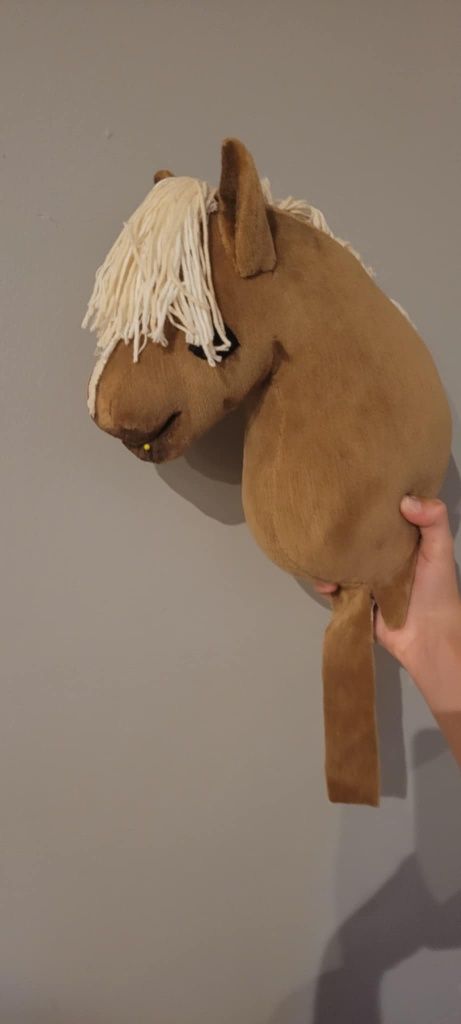 Piękny hobby horse ciasteczkowaty A4 kht_buterflymaya