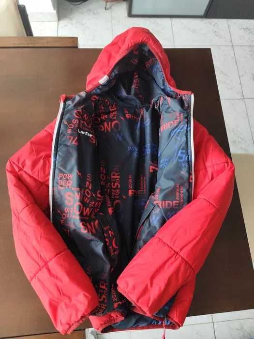 Blusão de criança, como novo. Reversível.