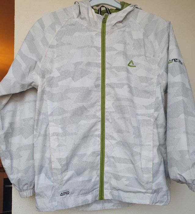 Вітровка для дівчинки 9-10 років, біла з геометричними фігурами