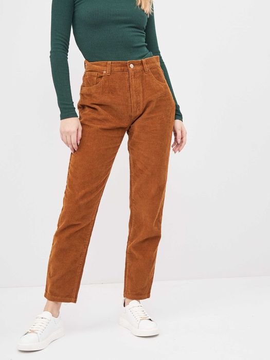 Вельветовые брюки Pull and Bear