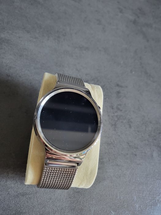 Huawei watch w1 smartwatch