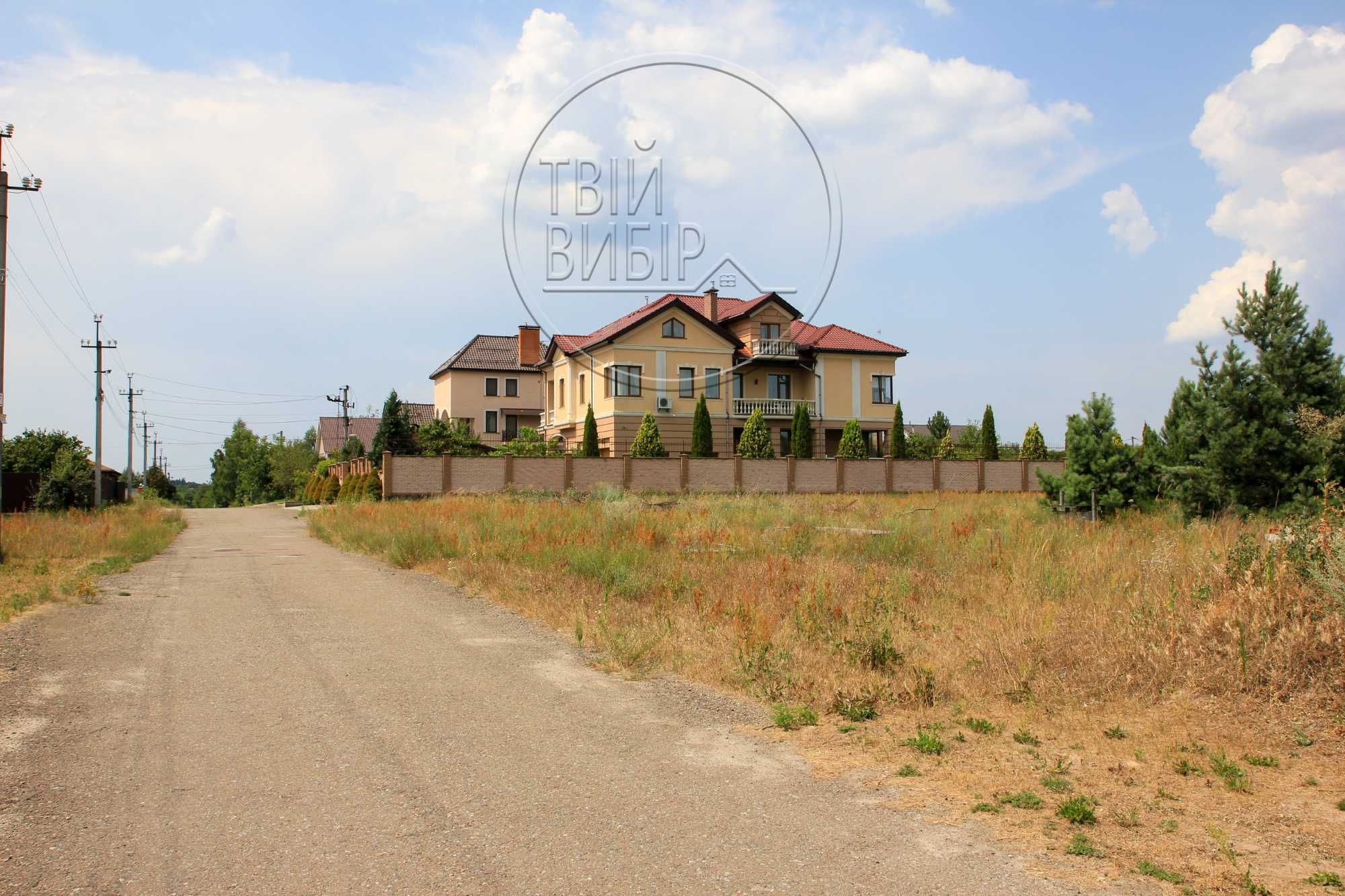 Продам Ділянку в Преміум Локації Мила