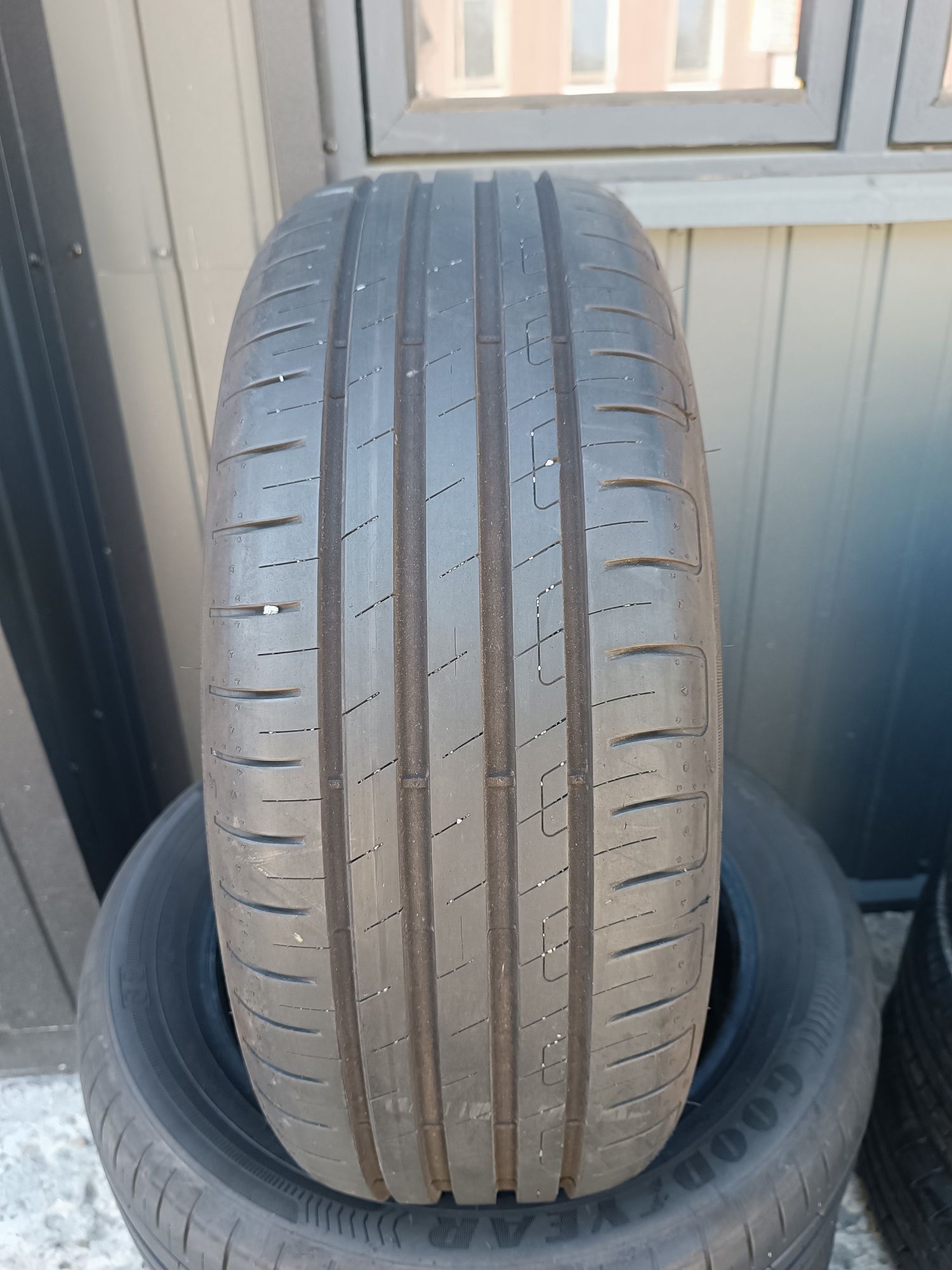 Літні шини 205/55/17 2024 GoodYear Efficient Grip Performance