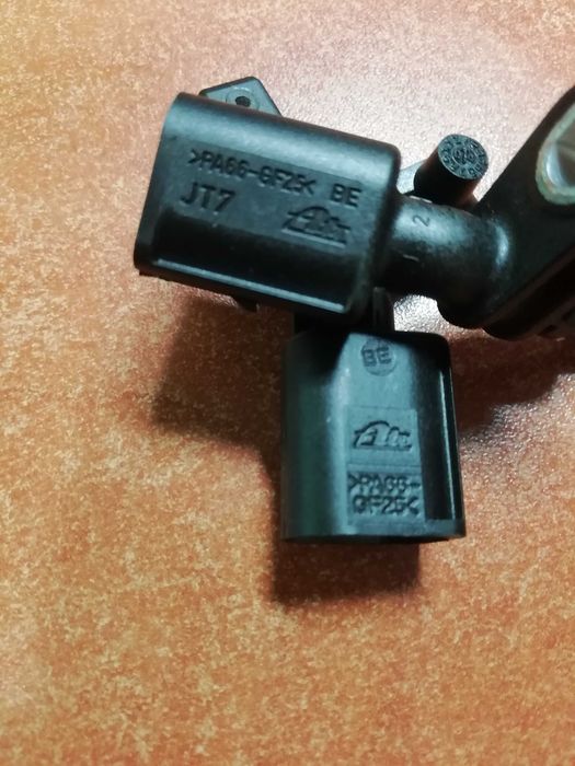 Датчик ABS оригинальный VW AUDI SKODA SEAT. Caddy 3, Golf 3,4.5 , T5