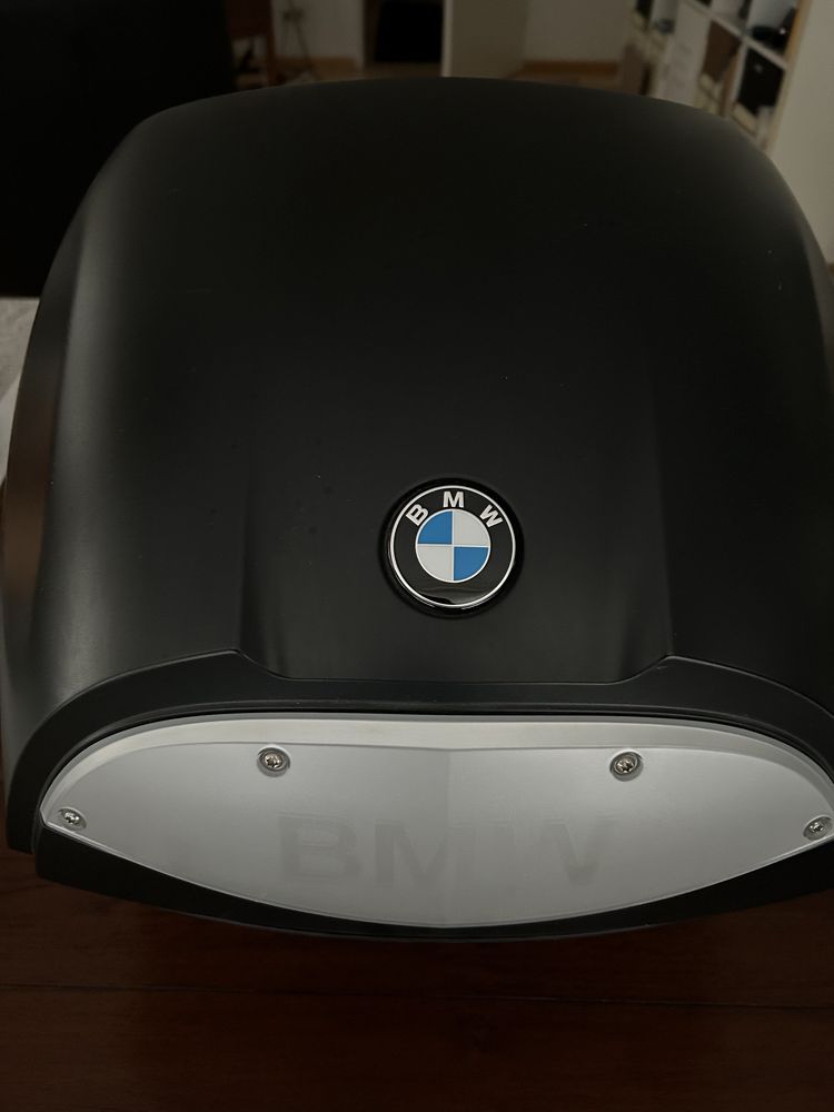 Topcase BMW 28l para peças