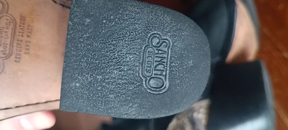 Ковбойські чоботи 36 розміру,вставки зі шкіри рептилії,чудовий стан