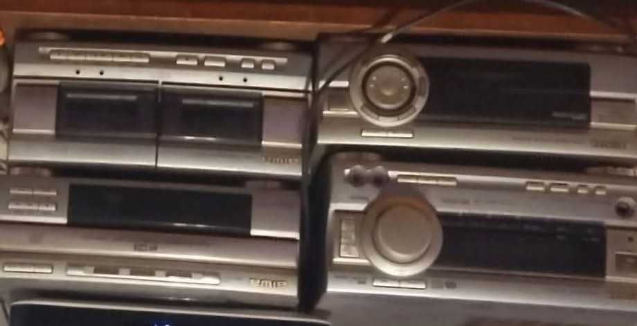 Aiwa XR-H1000 /DVD Sony HCD-Z7