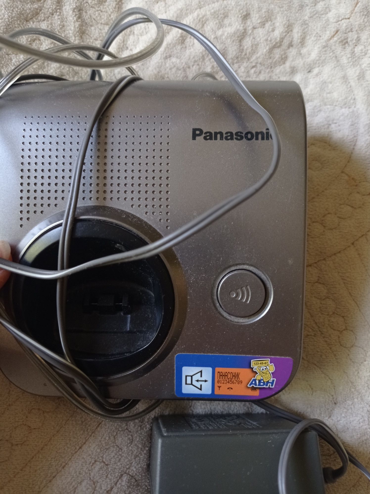 Радіо телефон Panasonic KX-TG7207UA